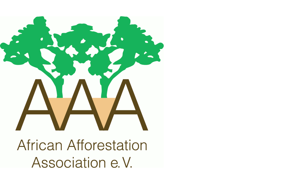 Planting tree in Africa - AAA African Afforestation Association eV